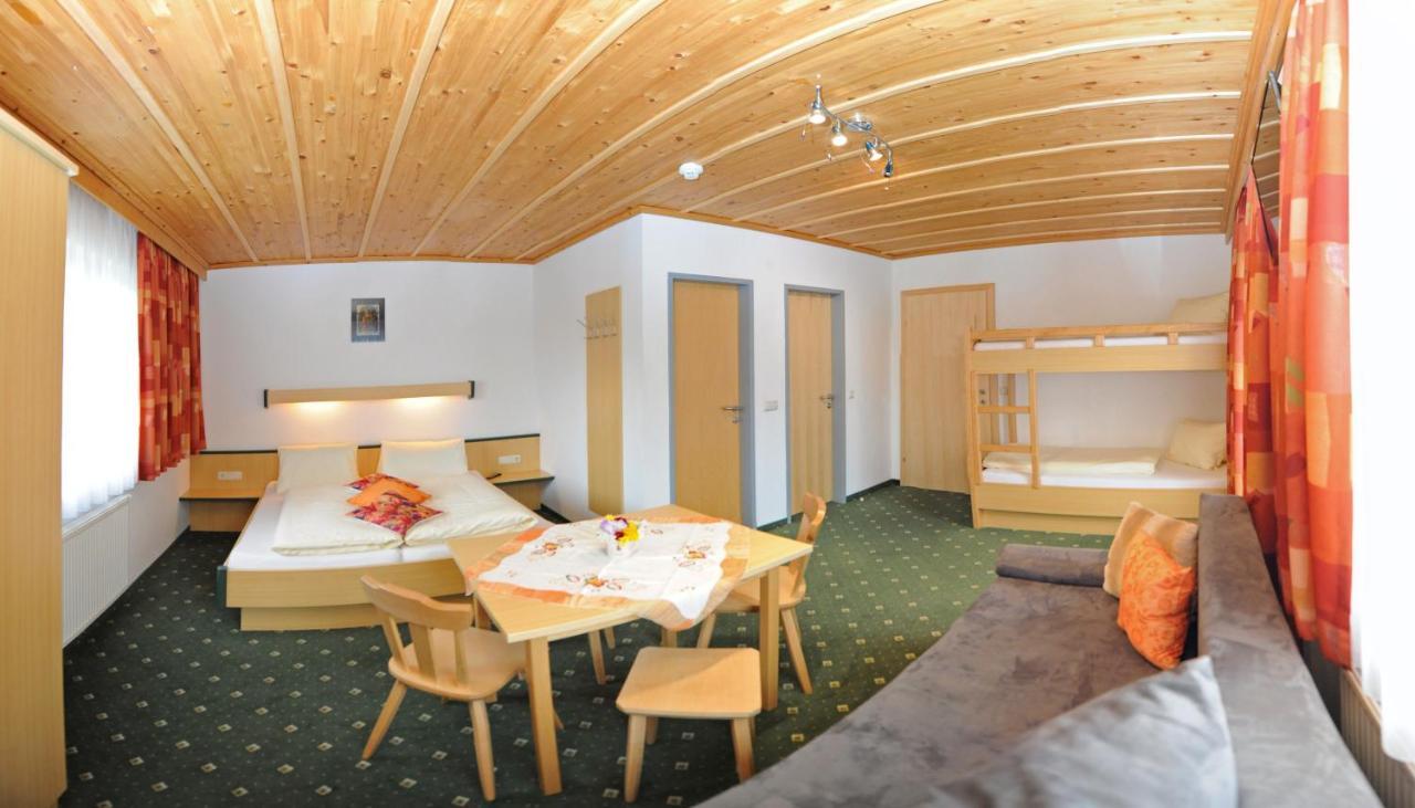 سالباخ هينترغليم Gaestehaus Standardhaus المظهر الخارجي الصورة